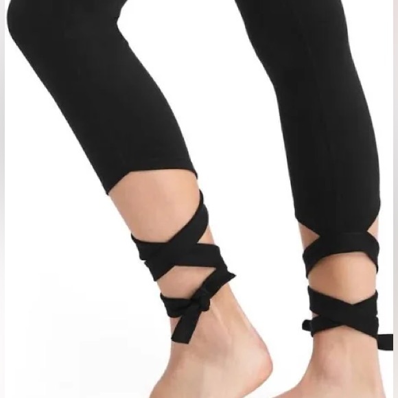 GapFit Blackout gFast high rise barre strap leggings petite large - Picture 2 of 13